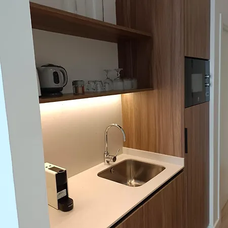 Yard Patraix By Concept Flats Vendégház 4*